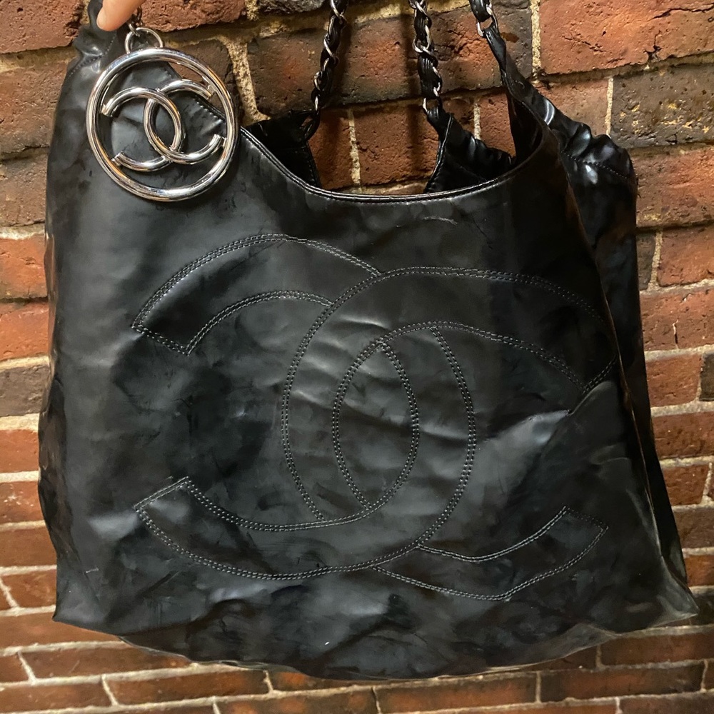 AUTHENTIC Chanel Vintage Tote